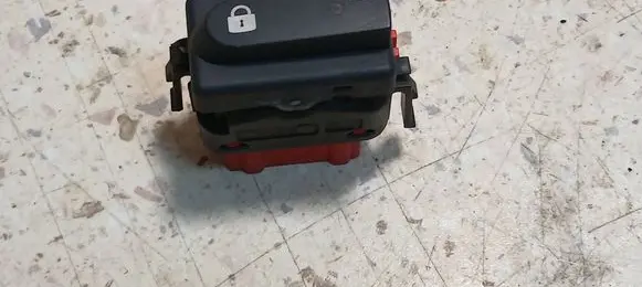 Central locking switch button