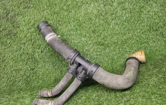 Ford F150 Engine coolant pipe/hose FL348B273DB