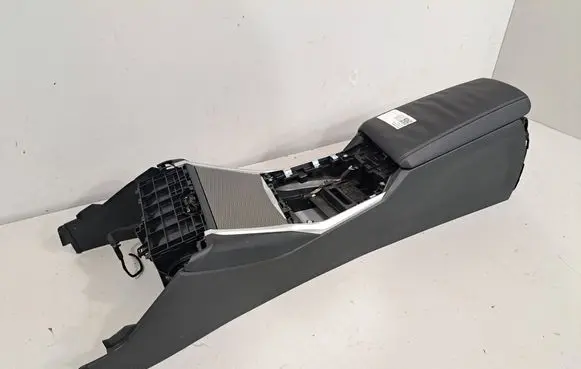 BMW 2 G42 Center console 6996833 5A19729