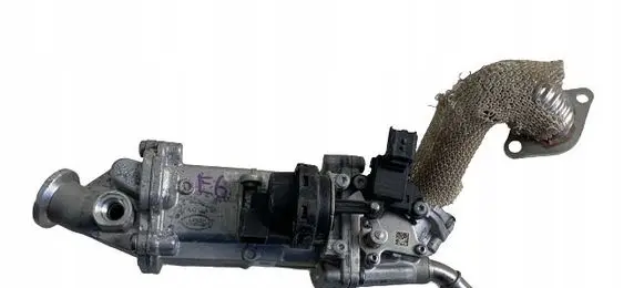 AC 428 EGR valve cooler KM550001