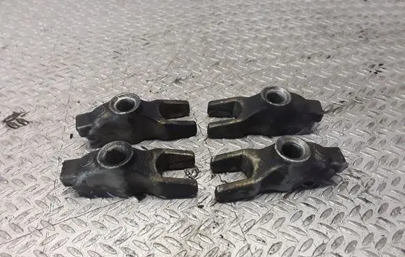 Opel Signum Fuel Injector clamp holder