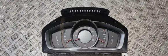 Volvo S60 Speedometer (instrument cluster) 31327751