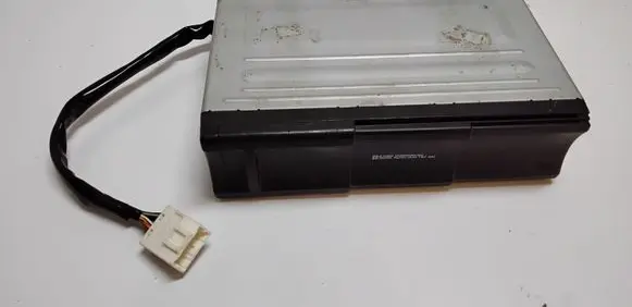 Nissan Almera Tino CD/DVD changer 281848F810 PN2144F