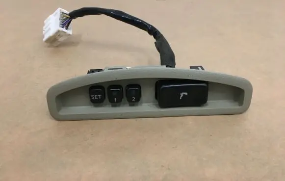 Infiniti FX Seat control switch 