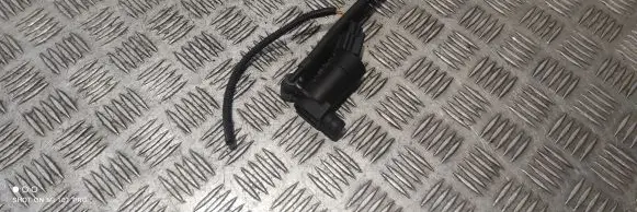 Volvo V70 Windscreen/windshield washer pump S7117K624FE
