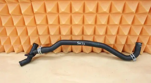 Mercedes-Benz ML W164 Engine coolant pipe/hose MB1645062035