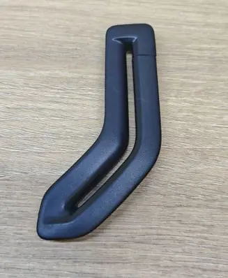 Volvo V50 Seat belt trim 8665745