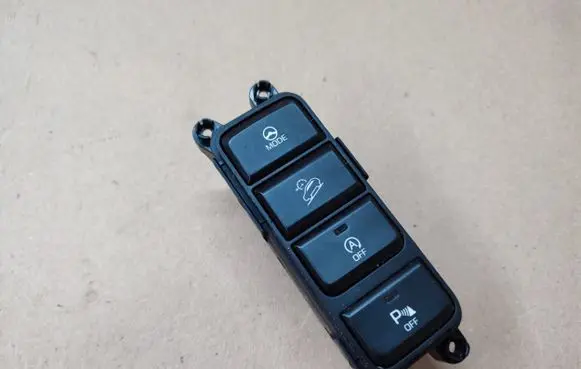 Hyundai Tucson TL Other switches/knobs/shifts 93300D7910