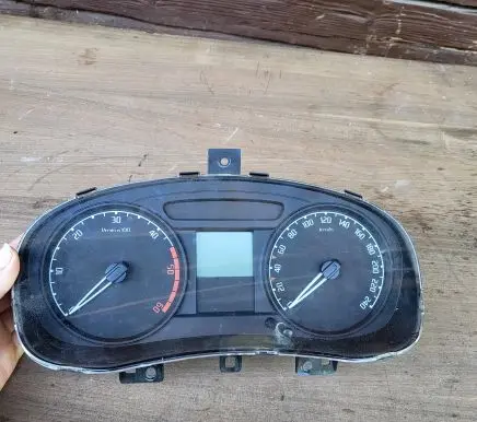 Skoda Roomster (5J) Speedometer (instrument cluster) 5J0920801C V2802476 SKZ7Z0L5905939
