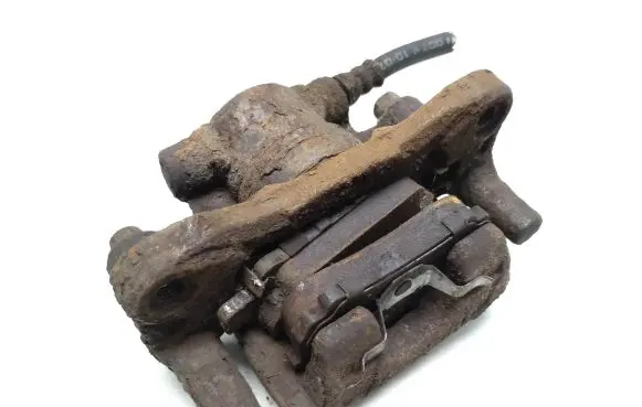 Mitsubishi Lancer VIII Rear brake caliper
