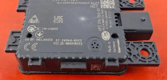 Multifunctional control switch/knob