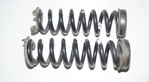 BMW 4 F32 F33 Rear coil spring 6855543 33536855543