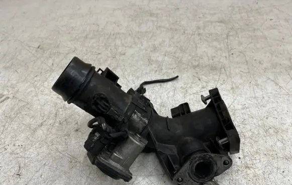 BMW 5 F10 F11 Throttle valve 7810752 25111100718 10378517