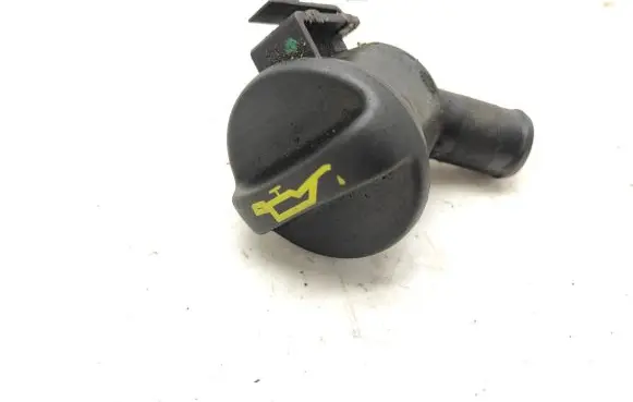 Peugeot 508 RXH Oil filler cap 9675398480