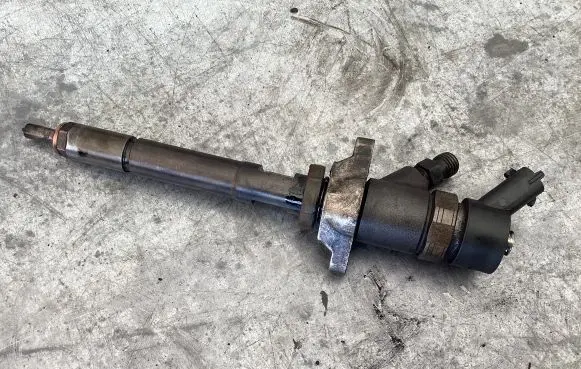 Mazda 3 I Fuel injector 0445110