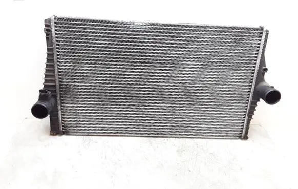 Volvo XC90 Intercooler radiator 31274553