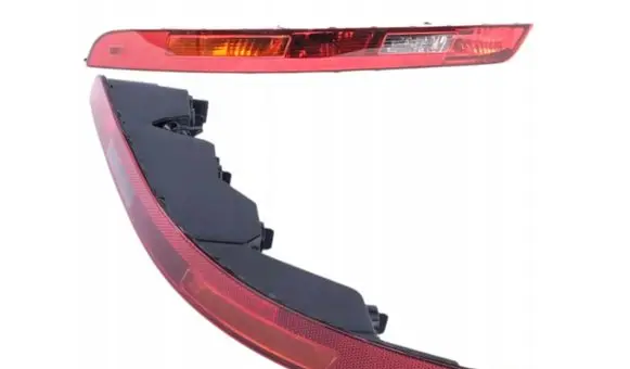 Audi Q3 8U Rear/tail lights 8U0945095B