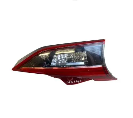 Tailgate rear/tail lights