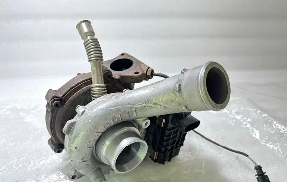 Volkswagen Touareg I Turbo 059145722R 6NW009550