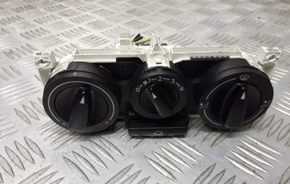 Seat Cordoba (6K) Interior fan control switch 6K0819045D