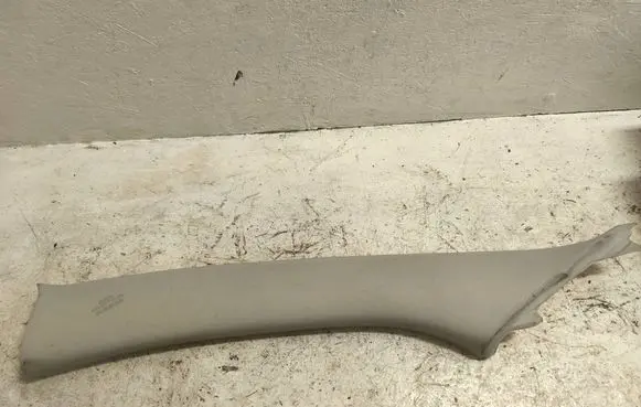 Toyota Avensis T250 (A) pillar trim 6221205020