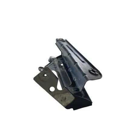 Alfa Romeo Stelvio Other engine bay part 