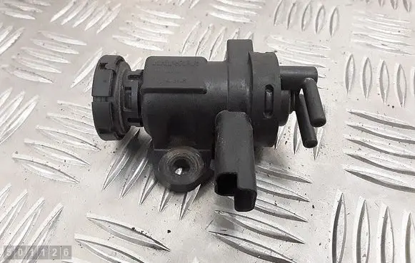 Peugeot 806 Turbo solenoid valve 3024368