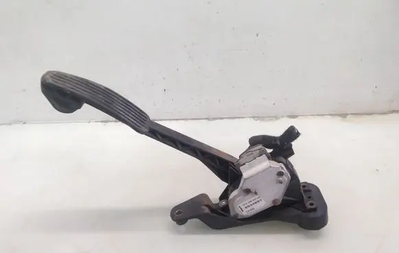 Clutch pedal