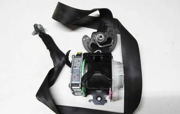 Citroen DS4 Front seatbelt 98026093XX 502UH5B111 300250399LZ