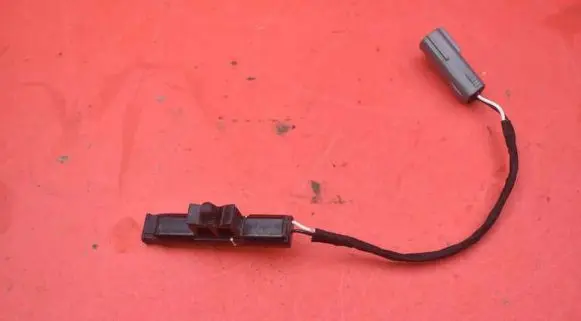 Aerial GPS antenna