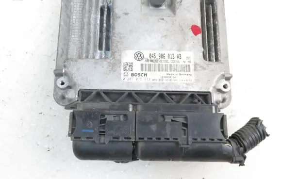 Seat Ibiza IV (6J,6P) Engine control unit/module 045906013AB 0281015433