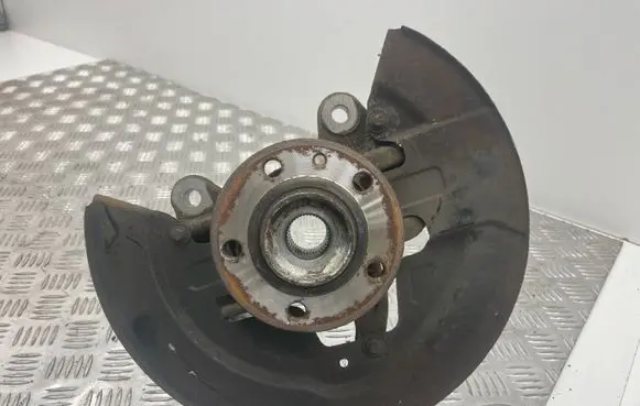 Volvo V60 Front wheel hub 659L3K470A