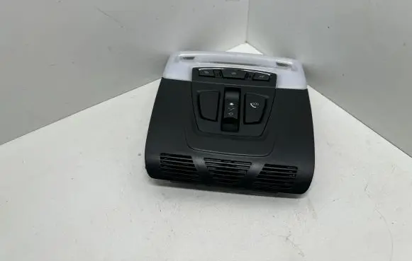 BMW X6 F16 Front seat light 9370836