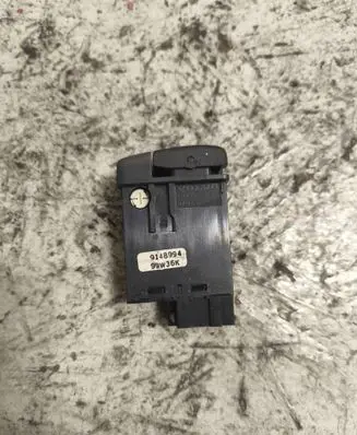 Volvo S70 V70 V70 XC Fog light switch 9148994 99W36K 4970