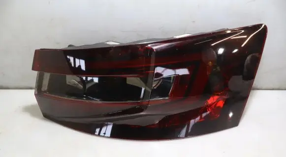 Skoda Superb B8 (3V) Rear/tail lights
