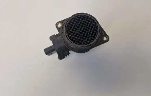 Audi A4 S4 B5 8D Mass air flow meter 06A906461L