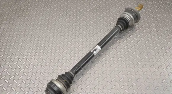 BMW 5 GT F07 Rear driveshaft 7577508