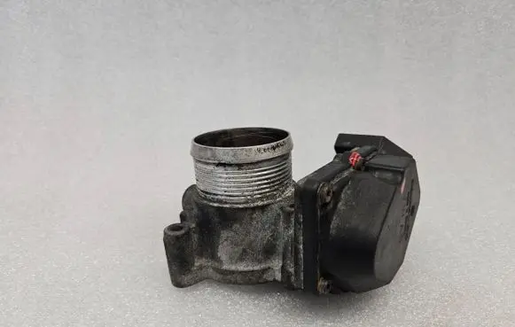 Audi A6 S6 C6 4F Throttle valve 03L128063C A2053329083 07100870557