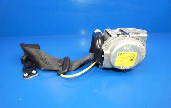Mercedes-Benz C W205 Rear seatbelt 34208009C 15118 060080M