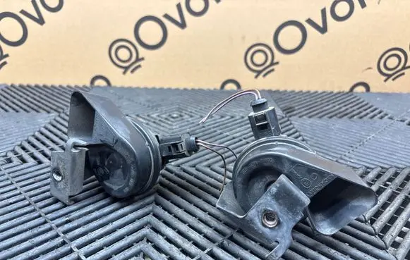 Porsche Cayenne (92A) Horn signal 7P6951221A