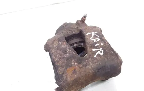 Volkswagen Golf V Front brake caliper