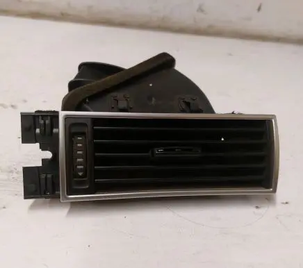 Audi A6 S6 C6 4F Dashboard side air vent grill/cover trim 4F1820902D