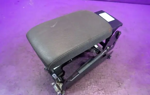 Skoda Superb B5 (3U) Armrest 3U0864207C