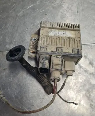 Volkswagen Transporter - Caravelle T5 Coolant fan relay 7H0919506F 895904000