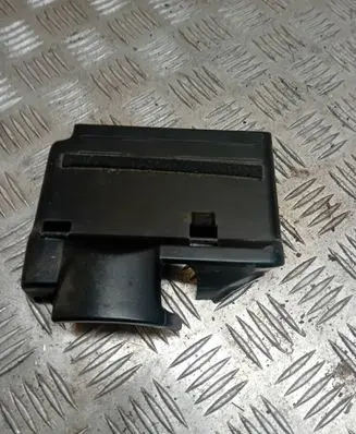 Volkswagen Caddy Steering wheel trim 6N0953515