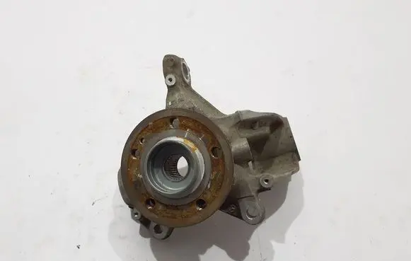 Mercedes-Benz B W247 Front wheel hub A2473320800