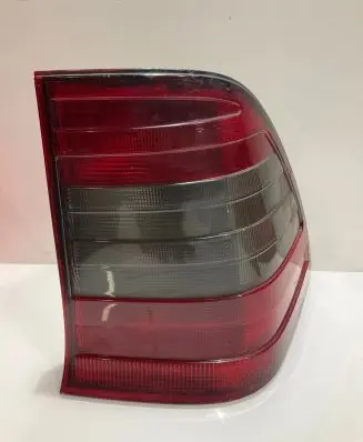 Mercedes-Benz C W202 Rear/tail lights