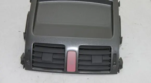 Toyota Auris 150 Dash center air vent grill 5567002100