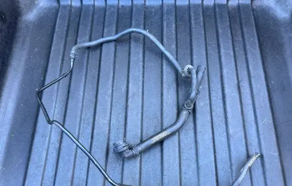 Brake vacuum hose/pipe