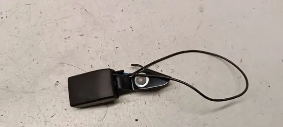 Chevrolet Malibu Rear seatbelt buckle 13298397